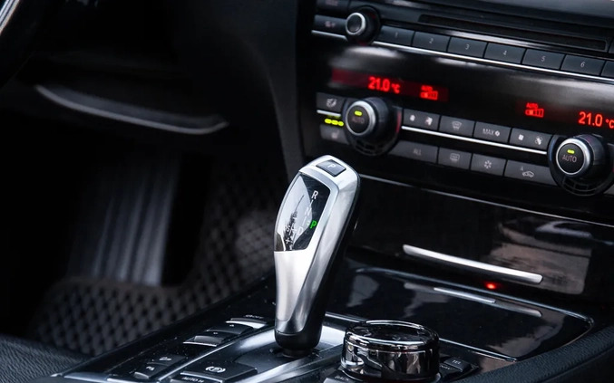BMW Seria 7 cena 55900 przebieg: 270000, rok produkcji 2011 z Lubawka małe 781